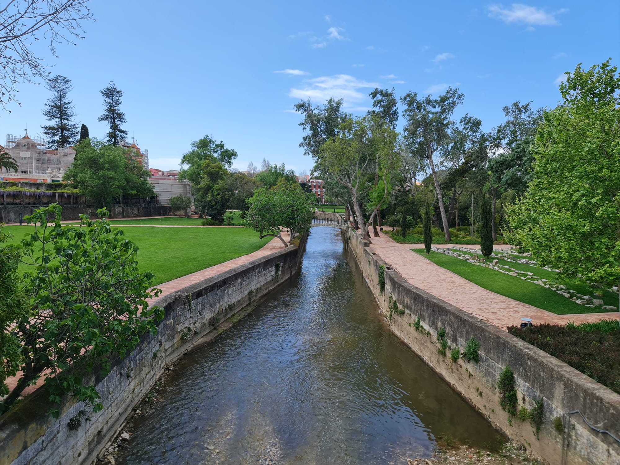 Ribeira da Lage, perto do Jardim do Marquês de Pombal